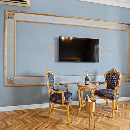 Muenz Luxurious 公寓 普拉