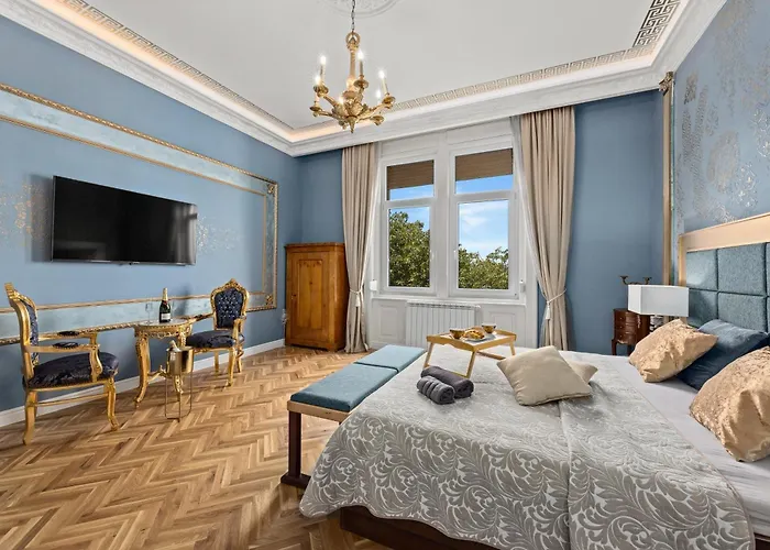 Muenz Luxurious דירה