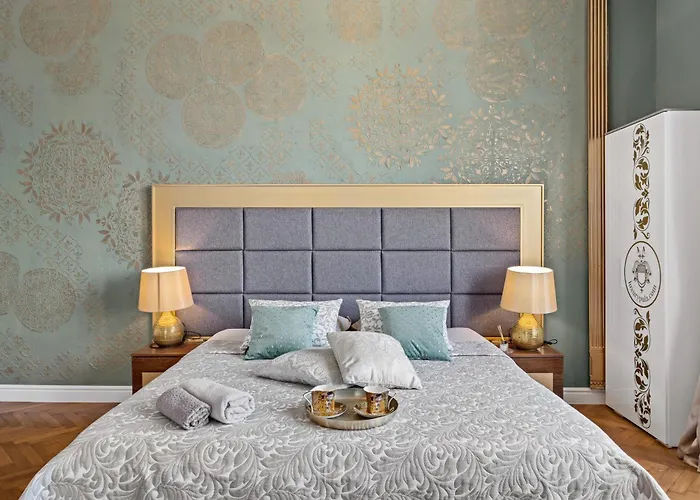 Muenz Luxurious דירה