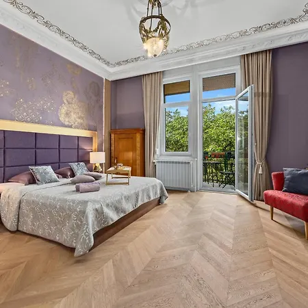 Daire Muenz Luxurious